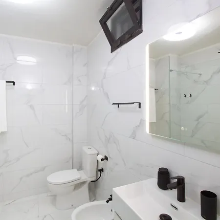 Garajonay Vista A Montañas Los Cristianos (Tenerife)