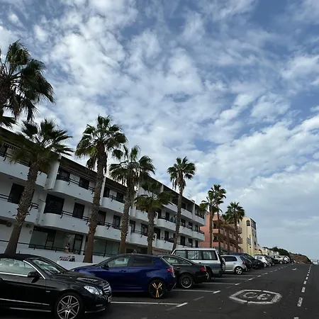 Garajonay Vista A Montanas Apartment Los Cristianos (Tenerife)