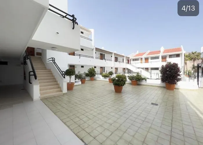 Garajonay Vista A Montanas لوس كريستيانوس